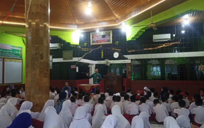 Meriahnya Peringatan Maulid Nabi Muhammad di MIN 2 Kota Padang